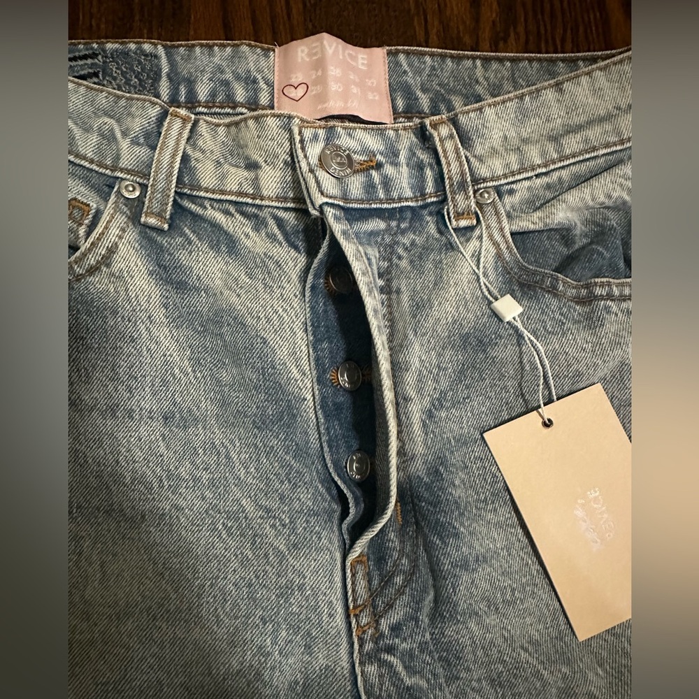 New!!! REVICE Straight Leg Ex-Boyfriend Jeans - Size 28 - Picture 4 of 6